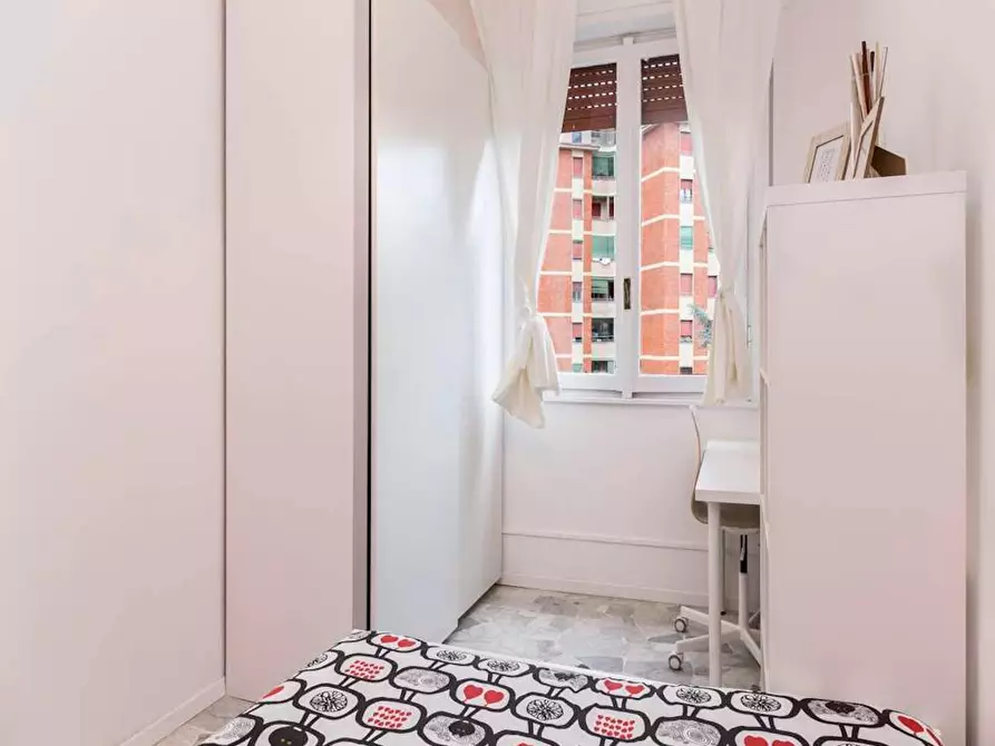 Immagine 5 di Camera in affitto  in Largo Cavalieri di Malta a Milano