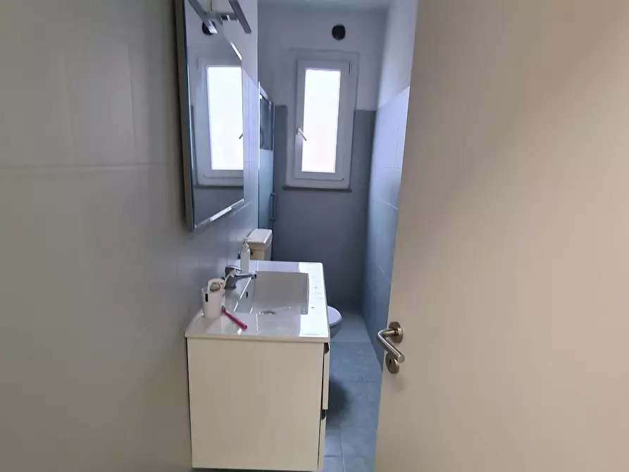 Immagine 4 di Camera in affitto  in Via Michelangelo Buonarroti a Padova