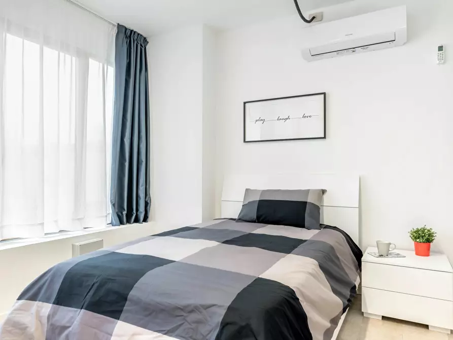 Immagine 2 di Camera in affitto  in Vicolo Michelangelo Buonarroti a Padova