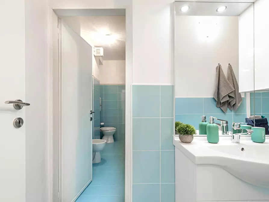 Immagine 10 di Camera in affitto  in Via Enrico Toti a Padova