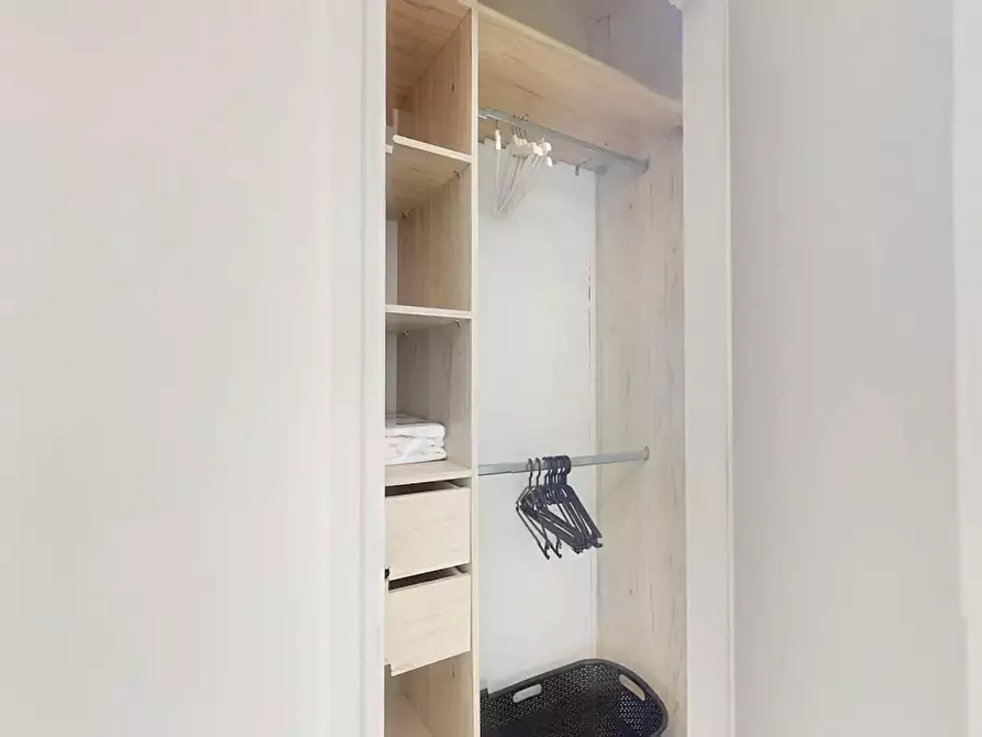 Immagine 2 di Camera in affitto  in Rue Ernest Renan a Vénissieux