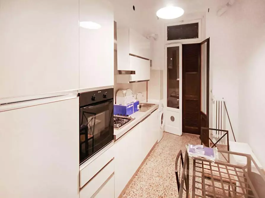 Immagine 7 di Camera in affitto  in Viale Sondrio a Milano