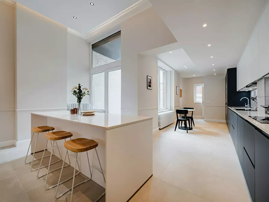 Immagine 6 di Camera in affitto  in Boulevard Paul Janson a Charleroi