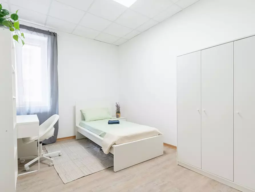 Immagine 2 di Camera in affitto  in Via Frinco a Torino