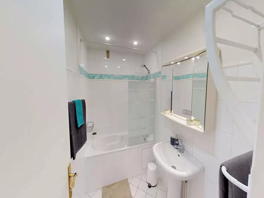 Immagine 9 di Camera in affitto  in Rue Claude Lorrain a Paris 16