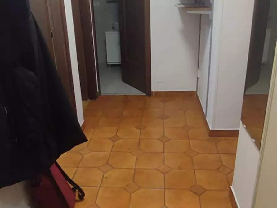 Immagine 9 di Camera in affitto  in Via Buenos Aires a Torino