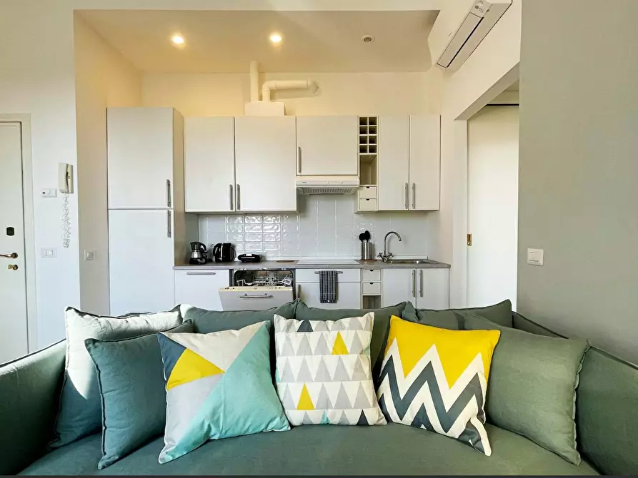 Immagine 5 di Appartamento in affitto  in Via Solferino a Milano