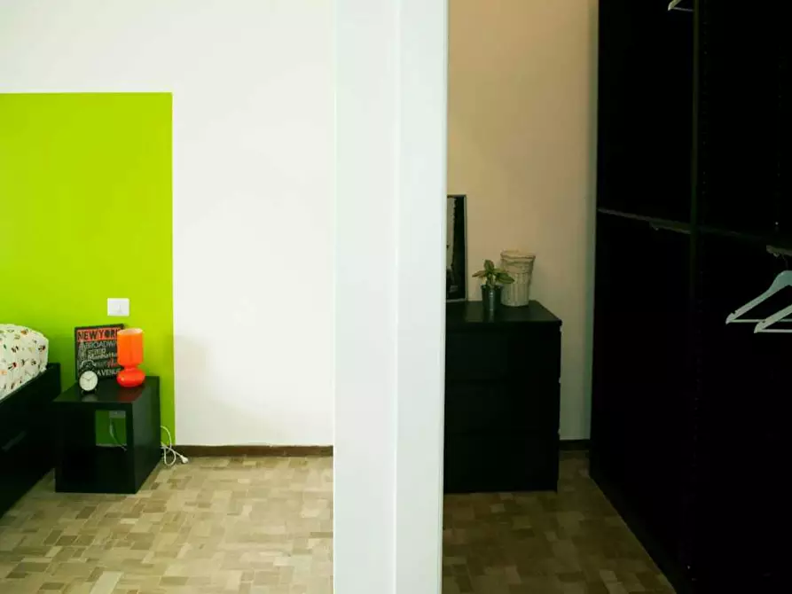 Immagine 8 di Camera in affitto  in Via Privata Reggio a Milano