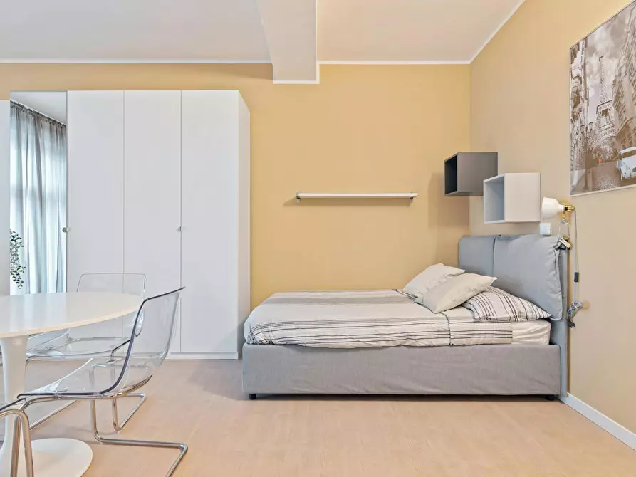 Immagine 5 di Appartamento in affitto  in Via Luciano Manara a Milano