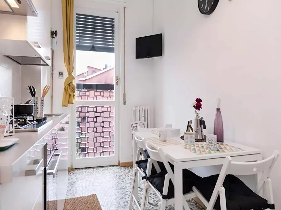 Immagine 9 di Camera in affitto  in Via dei Mandorli a Buccinasco