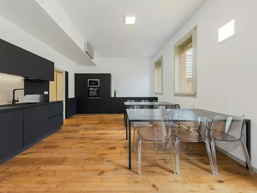 Immagine 4 di Camera in affitto  in Via Montebello a Ferrara