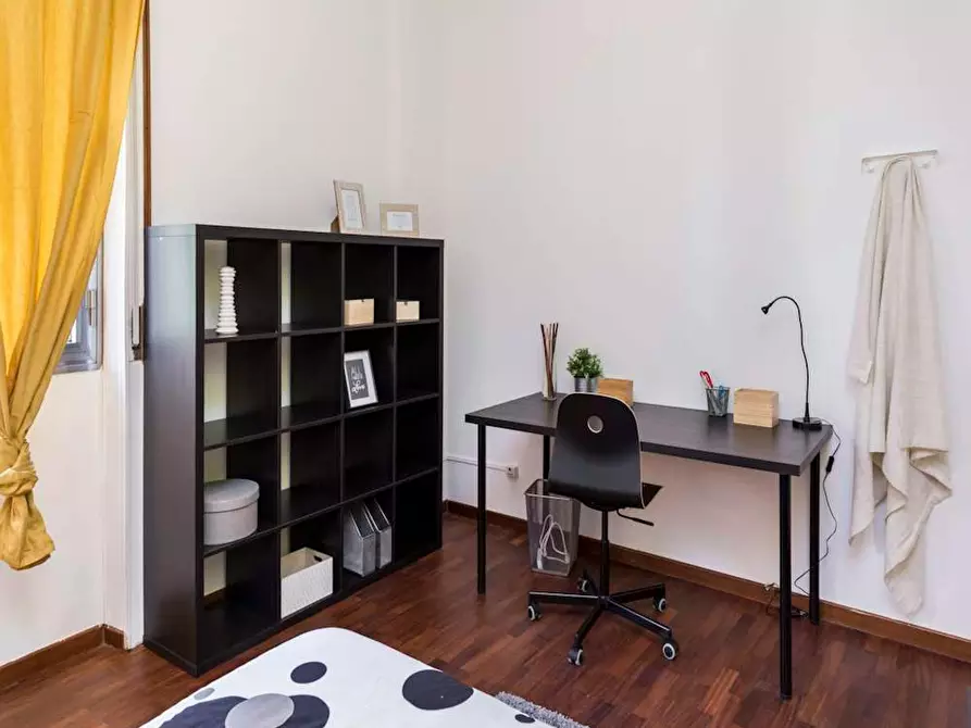 Immagine 6 di Camera in affitto  in Via Giuseppe Frua a Milano