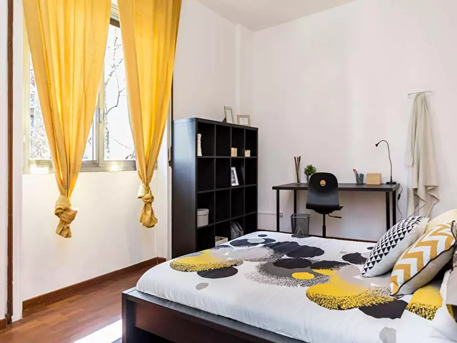 Immagine 4 di Camera in affitto  in Via Giuseppe Frua a Milano