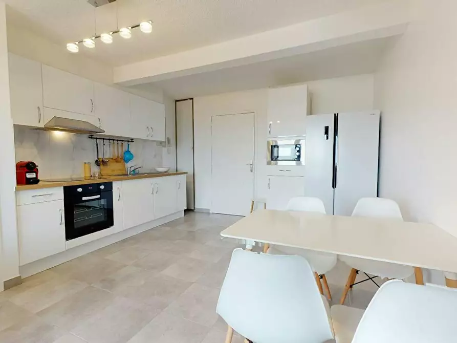 Immagine 5 di Camera in affitto  in Cours du Maréchal Gallieni a Bordeaux