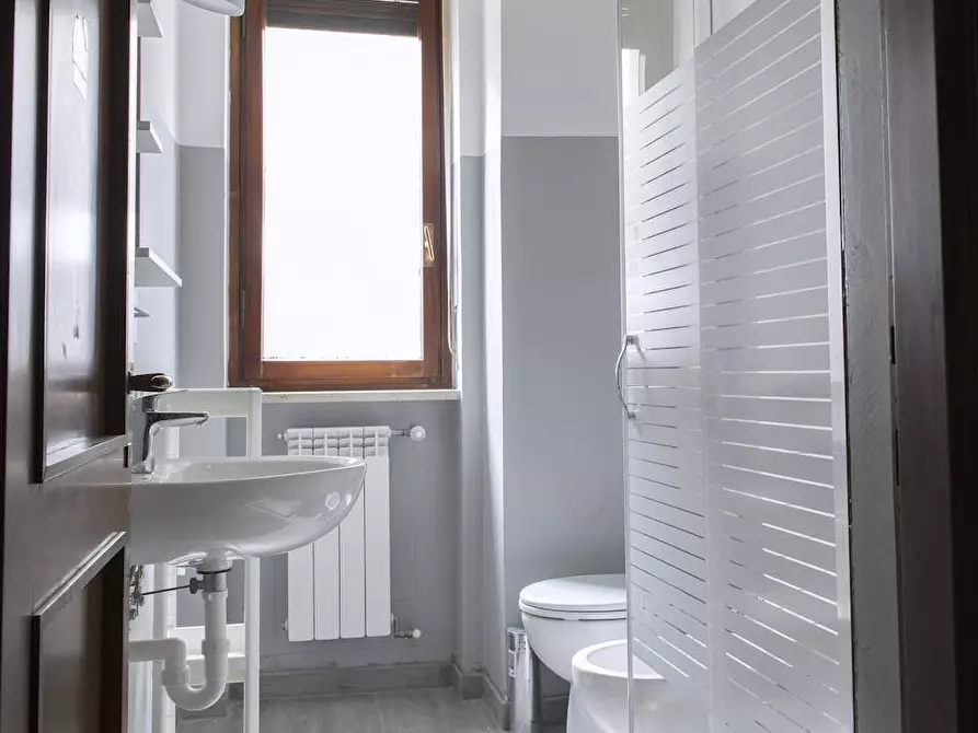 Immagine 10 di Camera in affitto  in Via Orti a Milano