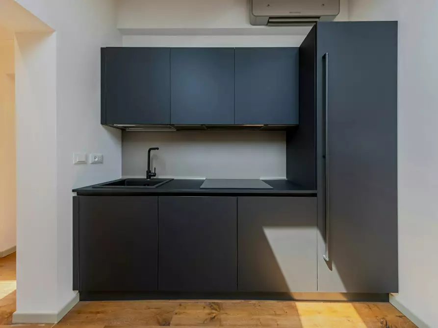 Immagine 5 di Camera in affitto  in Via Montebello a Ferrara