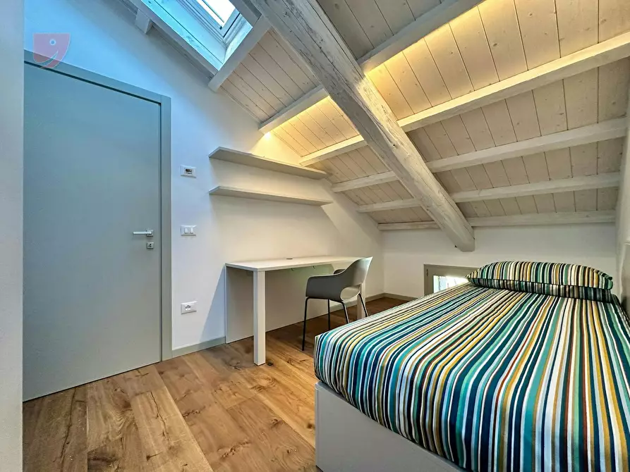 Immagine 2 di Camera in affitto  in Via Montebello a Ferrara