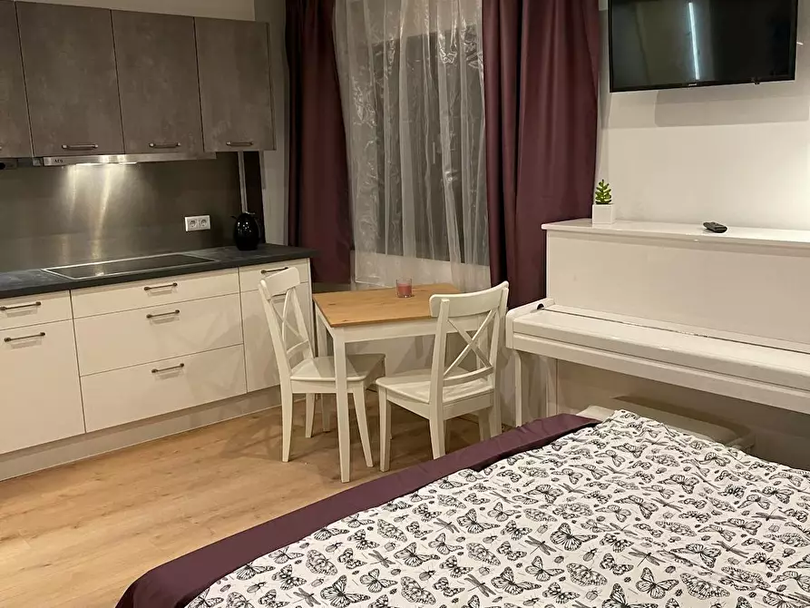 Immagine 2 di Appartamento in affitto  in Colbestraße a Berlin Friedrichshain