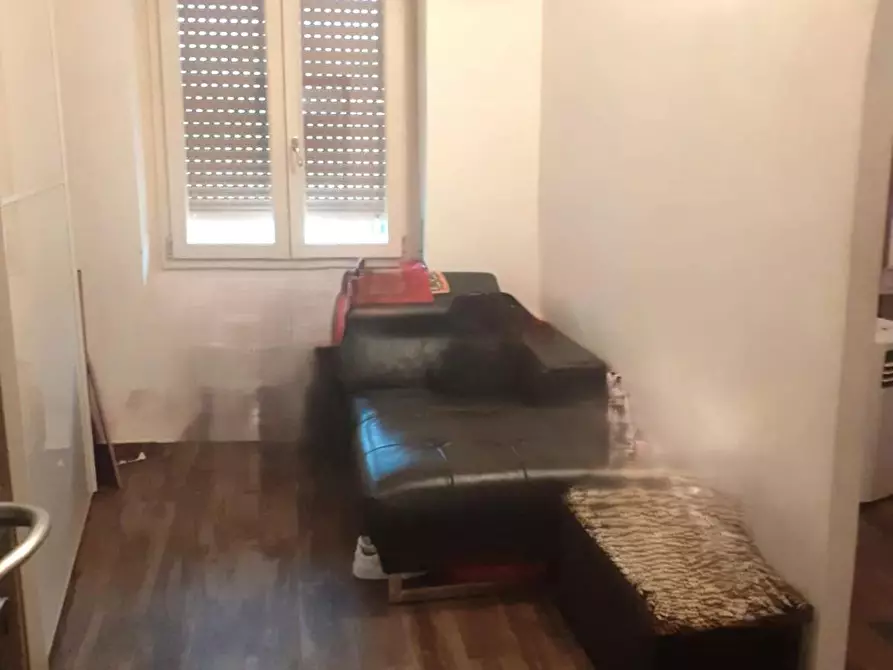 Immagine 6 di Camera in affitto  in Via Napoli a Sassari