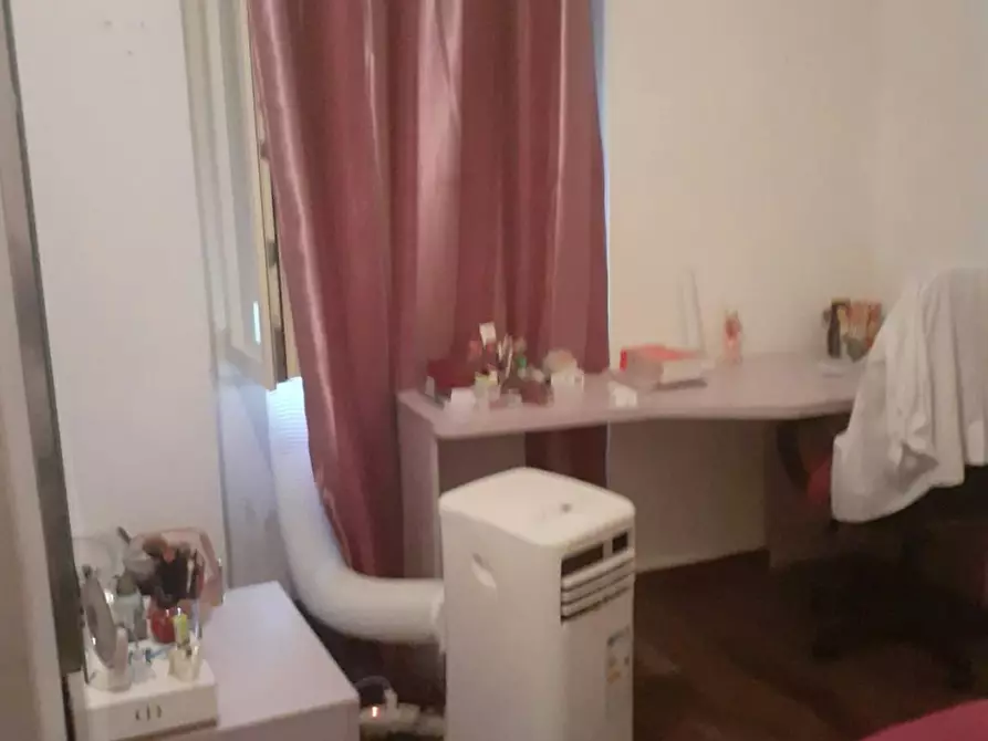 Immagine 3 di Camera in affitto  in Via Napoli a Sassari