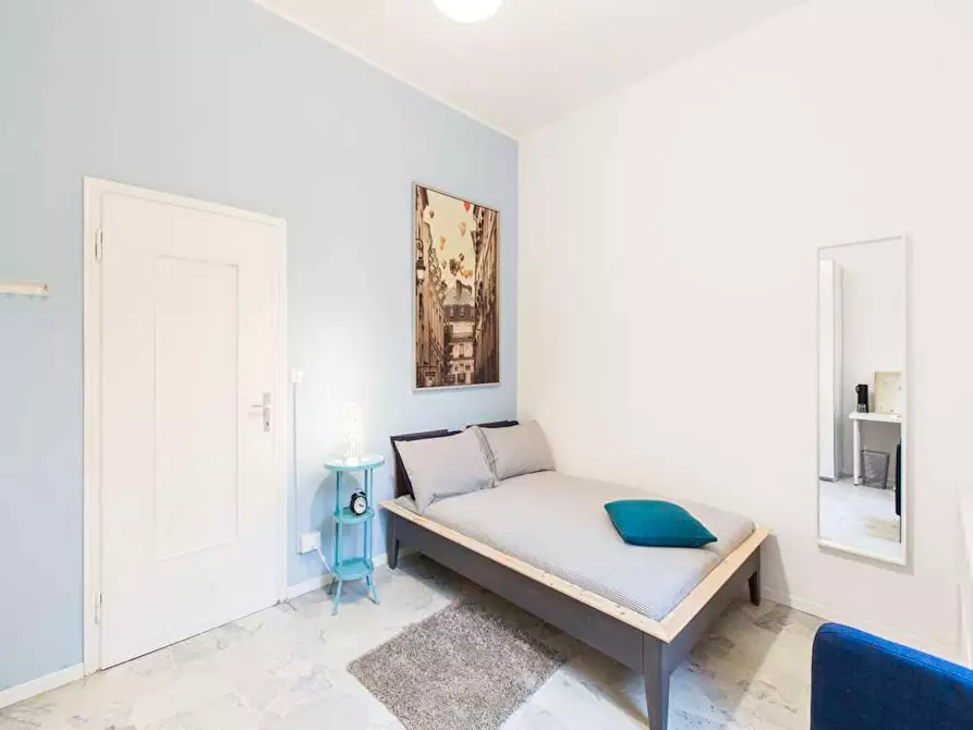 Immagine 4 di Camera in affitto  in Via Bartolomeo D'Alviano a Milano