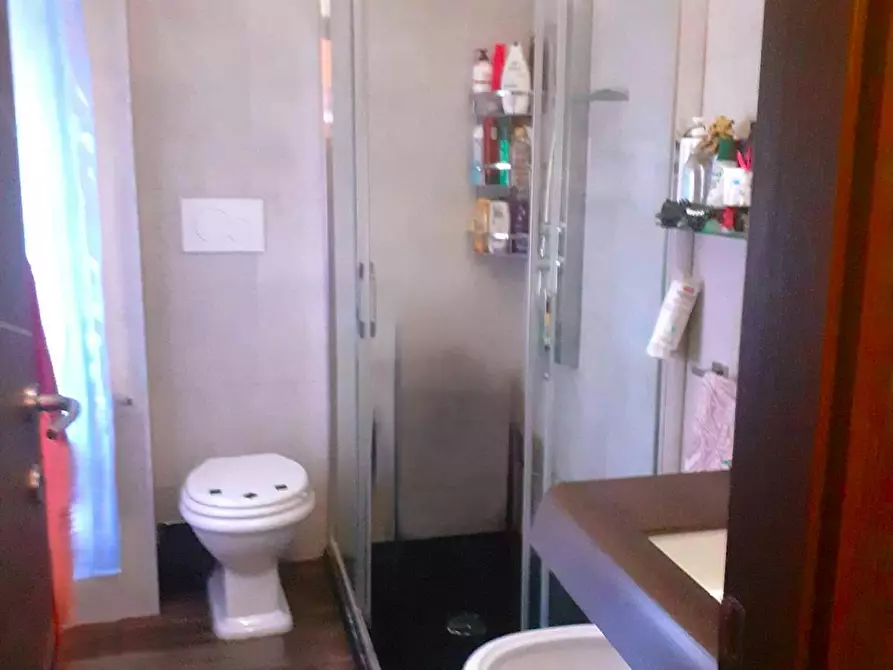 Immagine 10 di Camera in affitto  in Via Napoli a Sassari