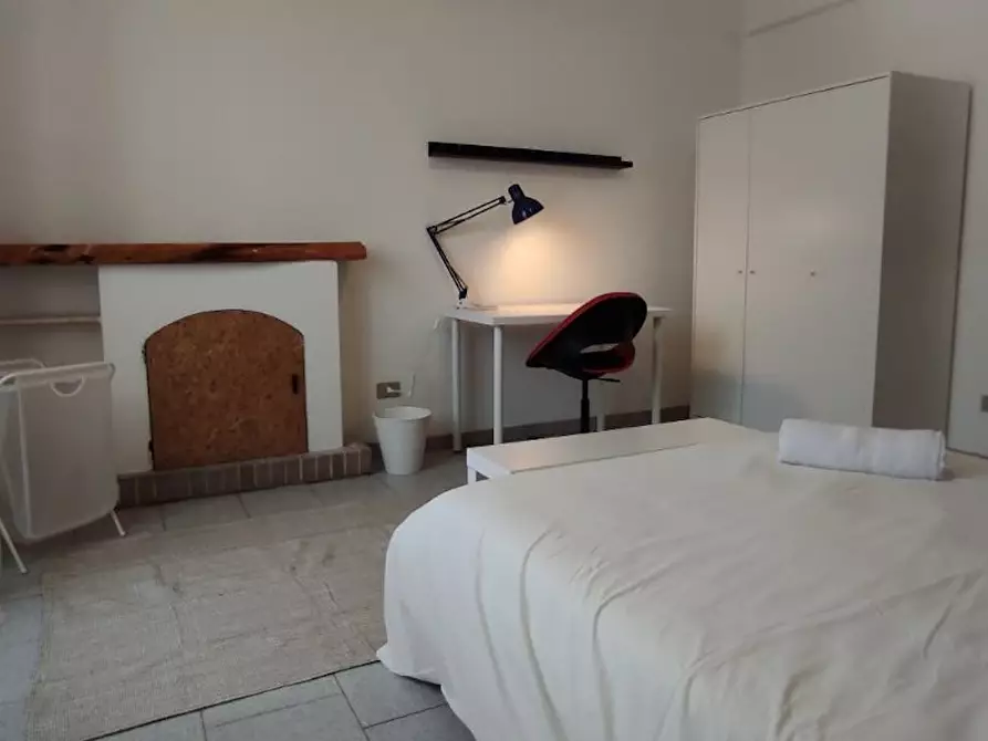 Immagine 6 di Camera in affitto  in Via Alberto La Marmora a Nuoro