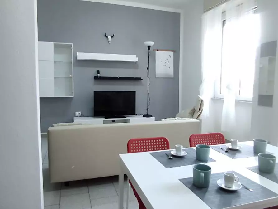 Immagine 9 di Camera in affitto  in Via Alberto La Marmora a Nuoro