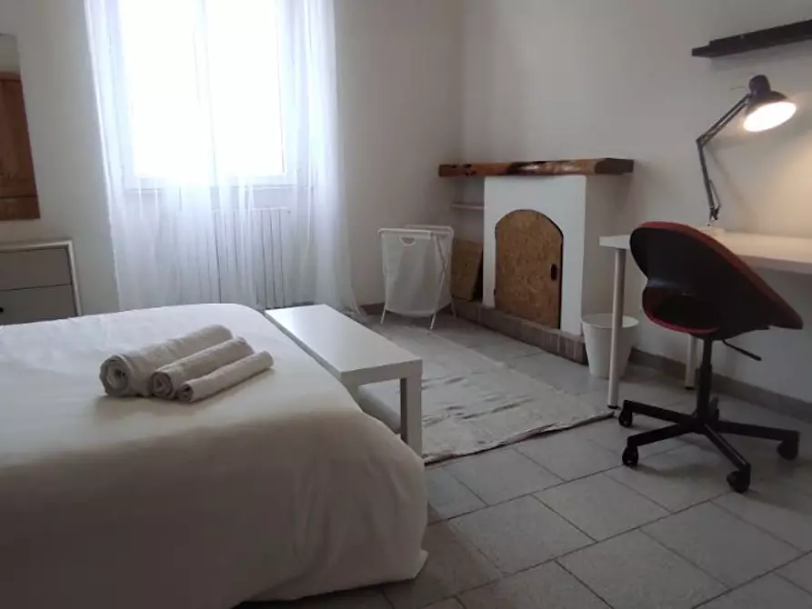 Immagine 5 di Camera in affitto  in Via Alberto La Marmora a Nuoro