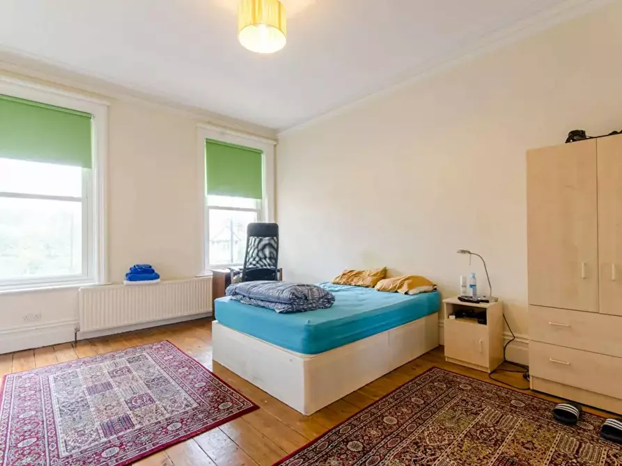 Immagine 2 di Appartamento in affitto  in Finchley Road a Camden Town