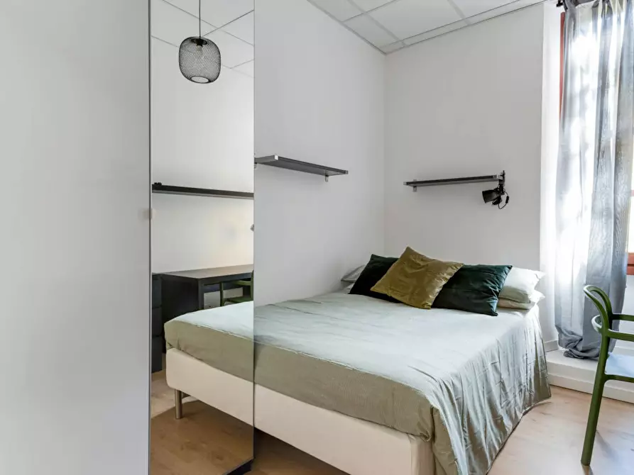 Immagine 2 di Camera in affitto  in Via Privata Minturno a Milano