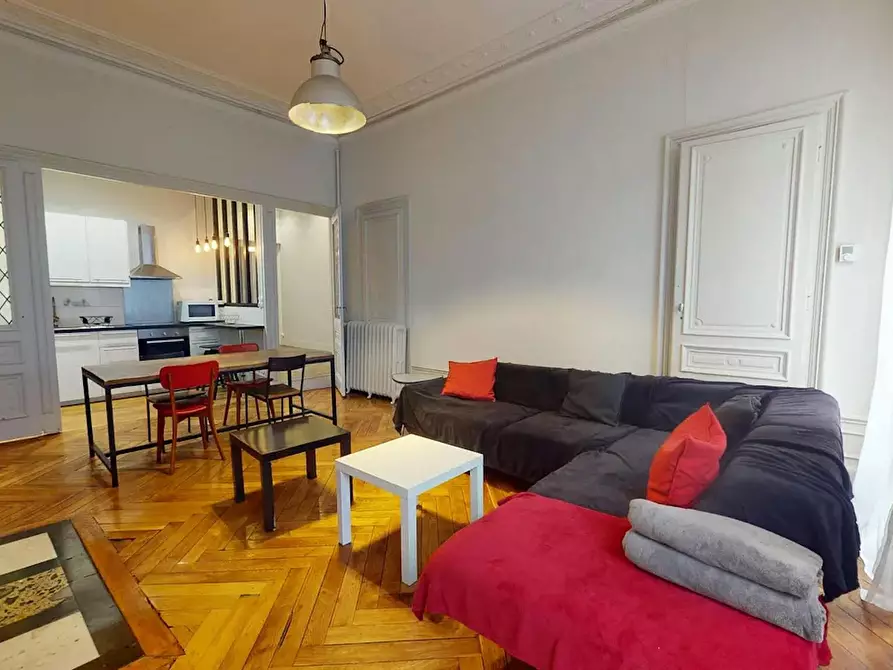 Immagine 3 di Appartamento in affitto  in Rue Gambetta a Saint-Étienne