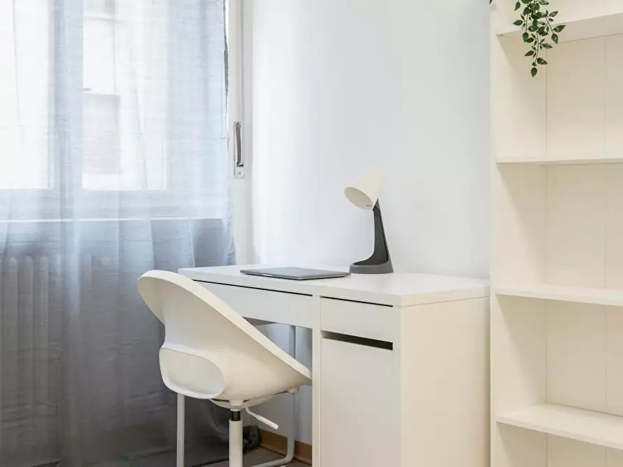 Immagine 5 di Camera in affitto  in Via Frinco a Torino