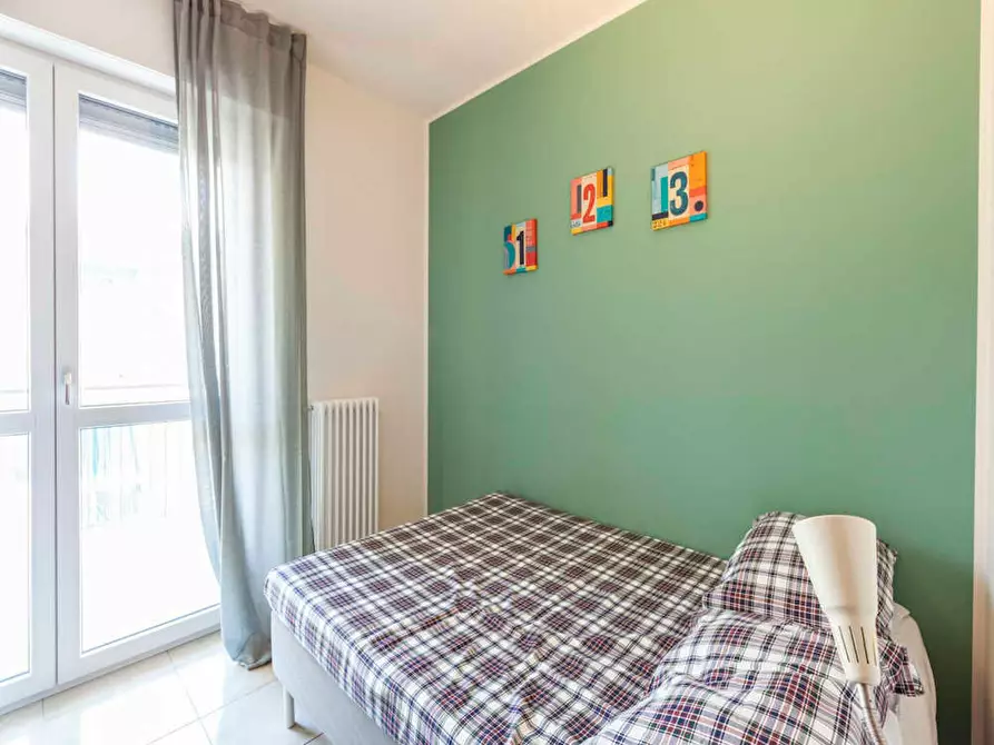 Immagine 3 di Camera in affitto  in Via Giuseppe Regaldi a Milano