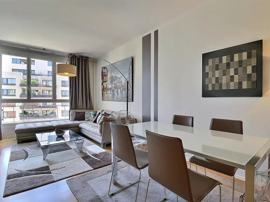 Immagine 8 di Appartamento in affitto  in Rue Scheffer a Paris 16