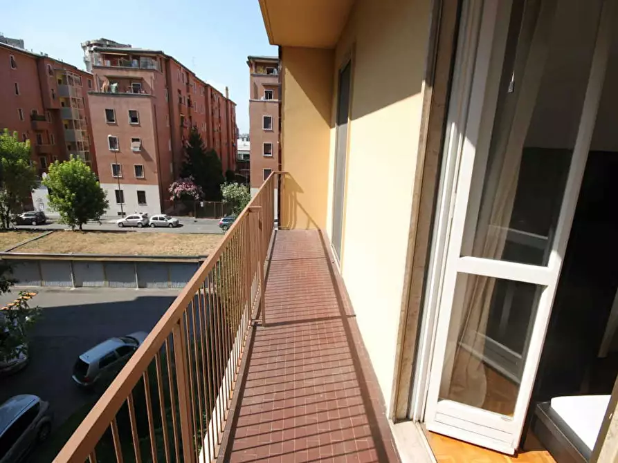 Immagine 4 di Camera in affitto  in Via Emilio de Marchi a Milano