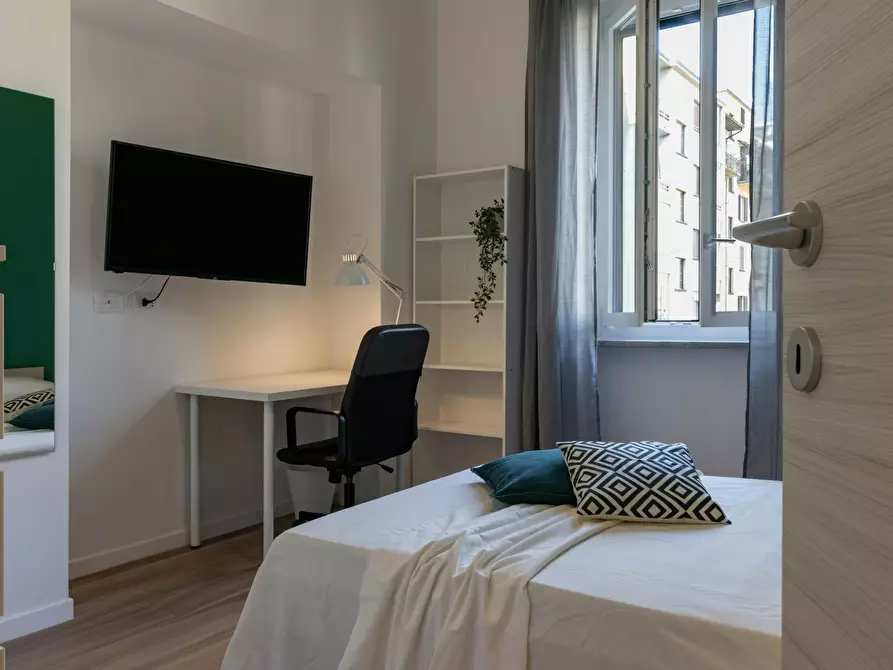 Immagine 2 di Camera in affitto  in Via Dante di Nanni a Torino