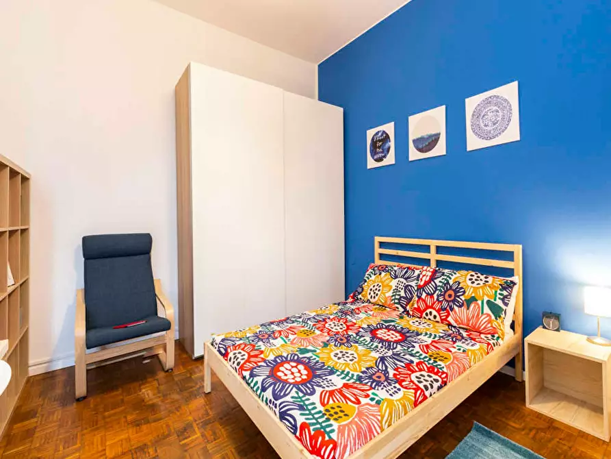 Immagine 3 di Camera in affitto  in Via Sulmona a Milano