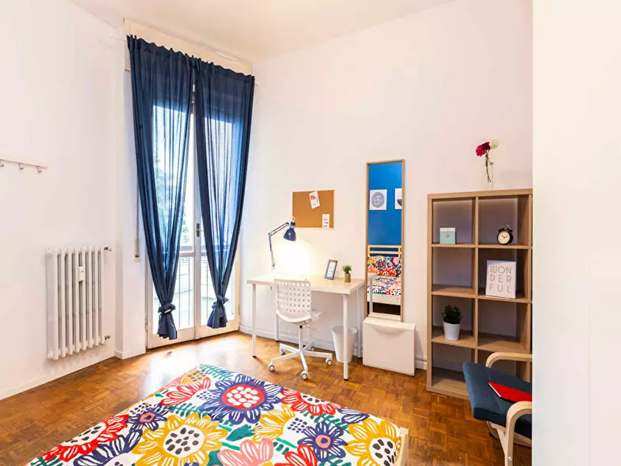 Immagine 6 di Camera in affitto  in Via Sulmona a Milano