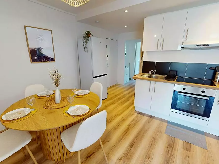 Immagine 8 di Camera in affitto  in Rue du Général Delestraint a Lormont