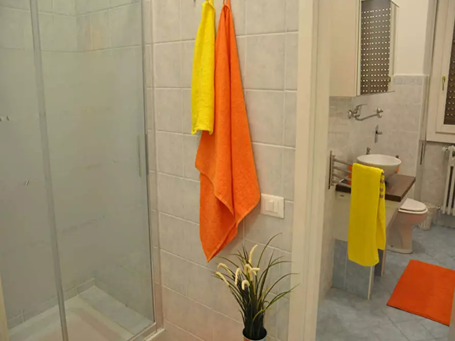 Immagine 8 di Camera in affitto  in Via Carlo Botta a Milano