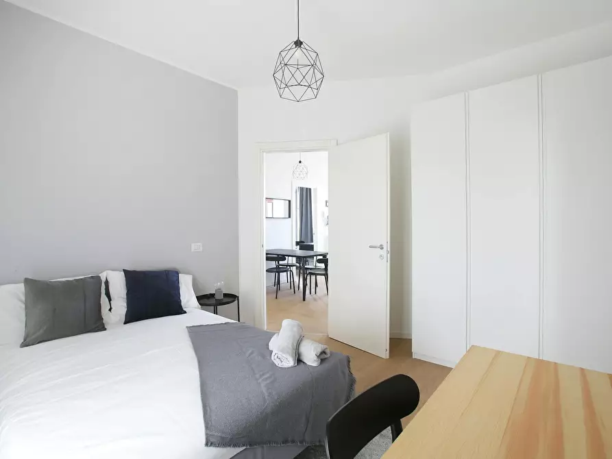 Immagine 4 di Camera in affitto  in Via Benjamin Constant a Milano