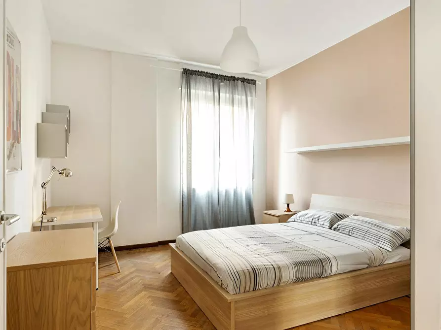 Immagine 2 di Camera in affitto  in Largo Giovanni Battista Scalabrini a Milano
