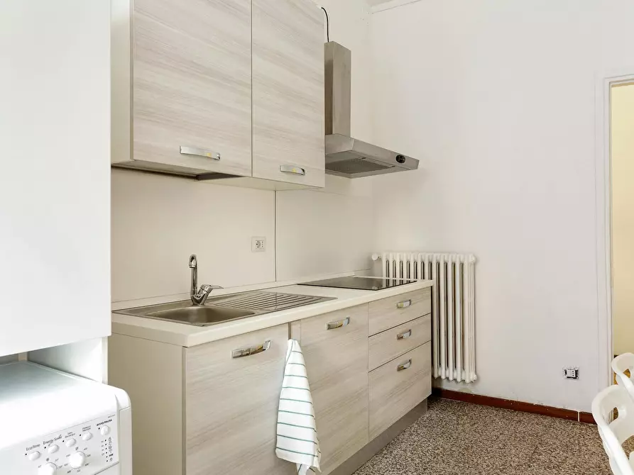 Immagine 10 di Camera in affitto  in Largo Giovanni Battista Scalabrini a Milano