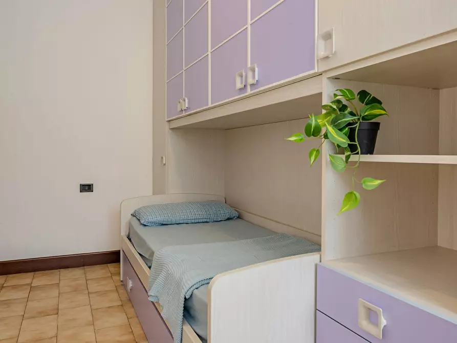 Immagine 4 di Camera in affitto  in Via Lodovico il Moro a Milano