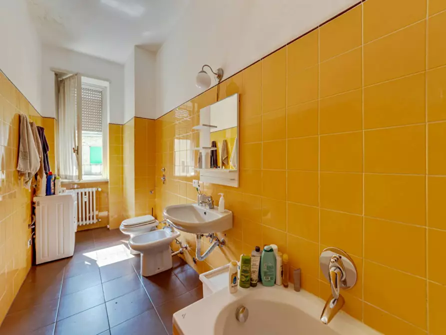 Immagine 6 di Camera in affitto  in Corso di Porta Romana a Milano