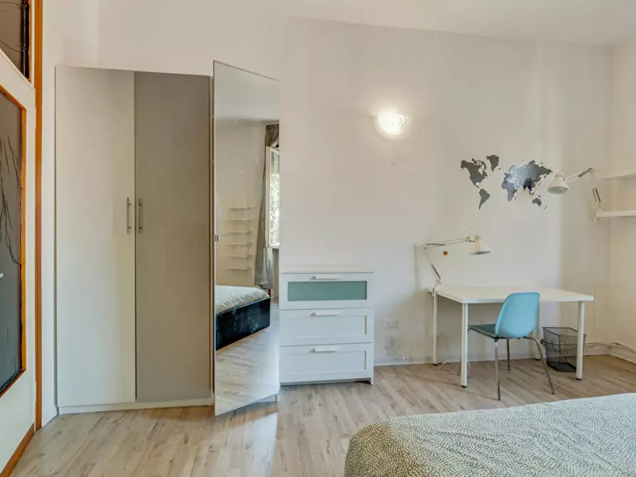 Immagine 5 di Camera in affitto  in Corso di Porta Romana a Milano