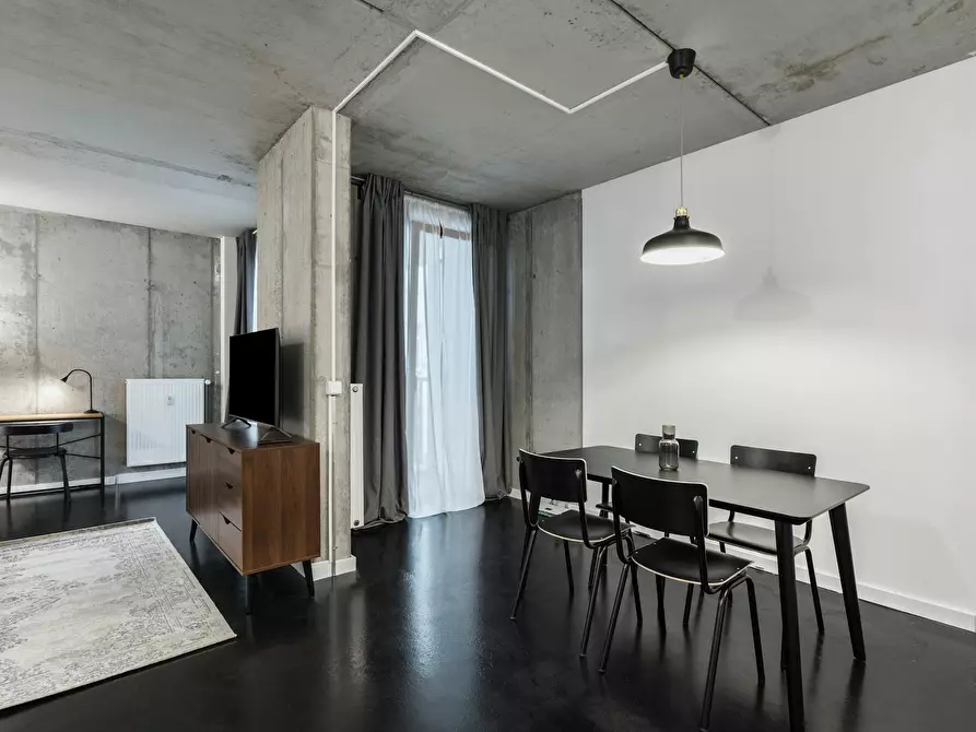 Immagine 7 di Appartamento in affitto  in Linienstraße a Berlin