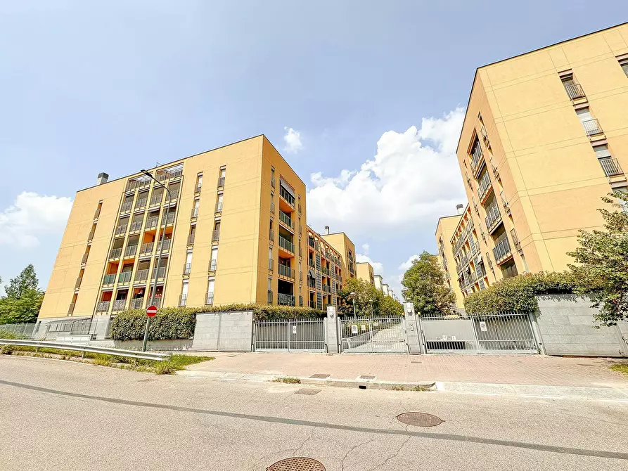 Immagine 3 di Appartamento in affitto  in Via Jan Palach a Milano