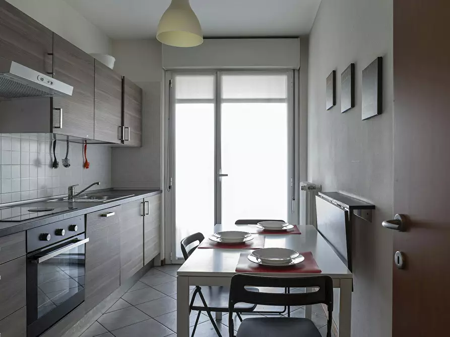 Immagine 10 di Camera in affitto  in Viale dell'Innovazione a Milano